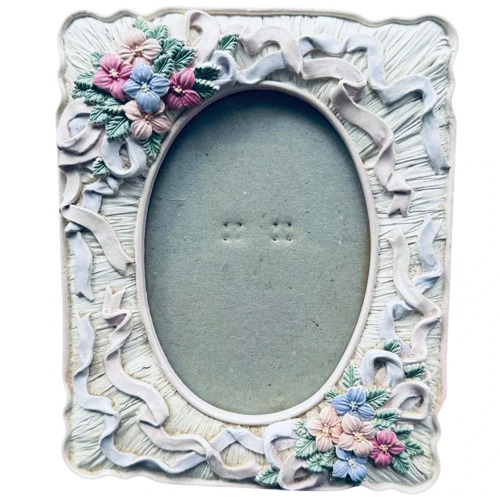 Vintage Pastel 3D Floral Ribbon Bow Picture Frame Oval Resin White Pink Blue 5x7